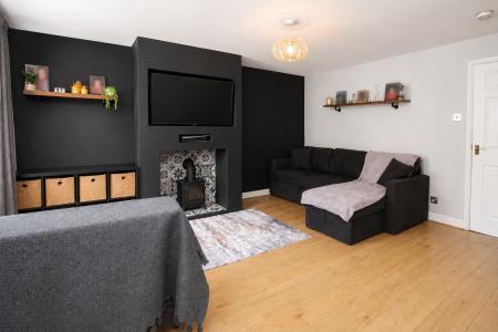 3 bedroom End of terrace house for sale in King Drive, Bracebridge Heath, LN4