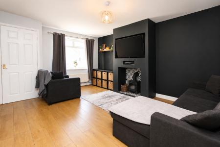 3 bedroom End of terrace house for sale in King Drive, Bracebridge Heath, LN4