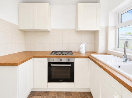 2 bedroom Semi-detached house for sale in Beech Road, Branston, LN4