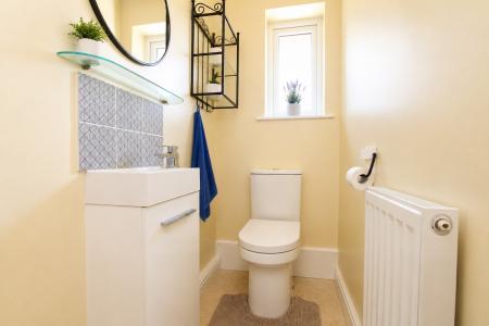 3 bedroom Bungalow for sale in Hawkshead Grove, Lincoln, LN2