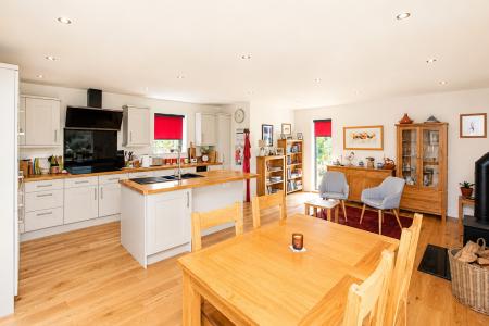 4 bedroom Detached house for sale in Waterford Lane, Cherry Willingham, LN3