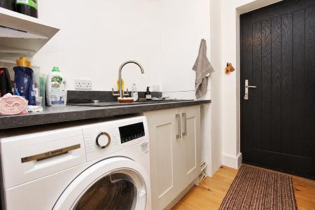 4 bedroom Detached house for sale in Waterford Lane, Cherry Willingham, LN3