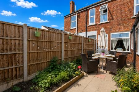 3 bedroom Terraced House for sale in Frederick Street, Lincoln, LN2