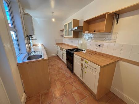 2 bedroom Terraced House to let in Scorer Street, Lincoln, LN5