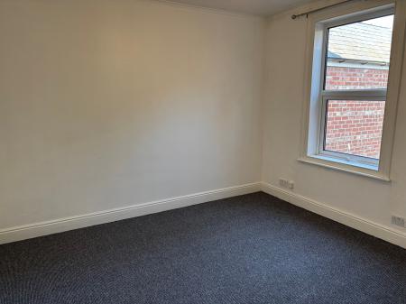 2 bedroom Terraced House to let in Scorer Street, Lincoln, LN5