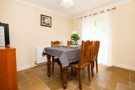 3 bedroom Detached bungalow for sale in Silver Street, North Clifton, NG23