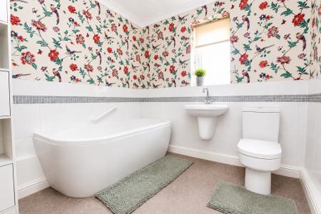 3 bedroom Detached bungalow for sale in Silver Street, North Clifton, NG23