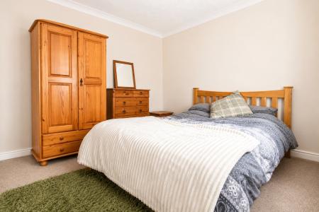 3 bedroom Detached bungalow for sale in Silver Street, North Clifton, NG23
