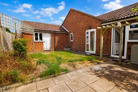 3 bedroom Detached bungalow for sale in Silver Street, North Clifton, NG23