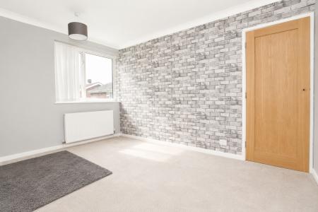 5 bedroom Detached house for sale in Cromwell Close, Washingborough, LN4