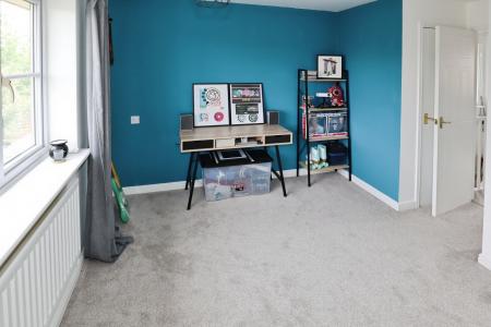2 bedroom Semi-detached house to let in Sycamore Grove, Lincoln, LN4