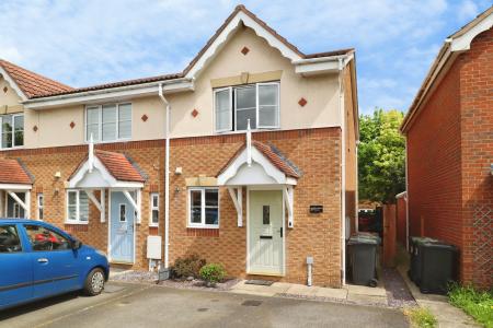 Sycamore Grove, Lincoln, LN4