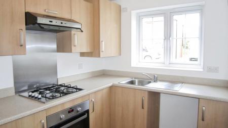3 bedroom Semi-detached house to let in Vespasian Way, North Hykeham, LN6