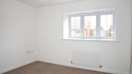 3 bedroom Semi-detached house to let in Vespasian Way, North Hykeham, LN6