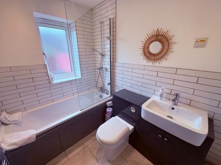 3 bedroom Town house for sale in Motherby Hill, Lincoln, LN1