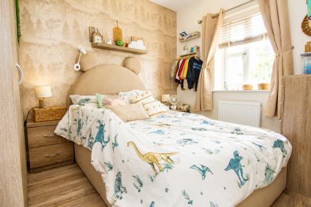 3 bedroom Town house for sale in Rutland Avenue, Waddington, LN5