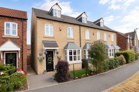 Rutland Avenue, Waddington, LN5