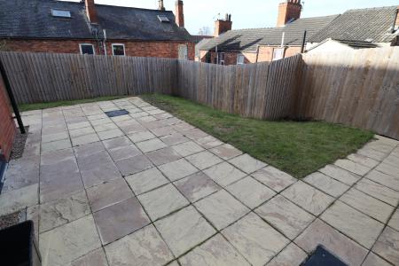 3 bedroom Terraced House for sale in Motherby Hill, Lincoln, LN1