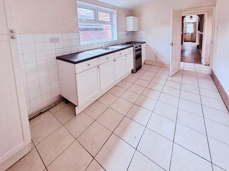 3 bedroom End of terrace house for sale in Eastbourne Street, Lincoln, LN2