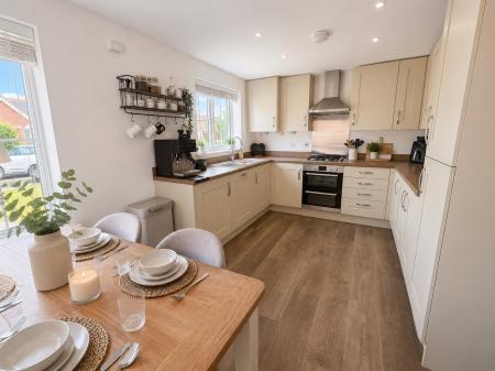 3 bedroom Detached house for sale in Kirk Road, Branston, LN4