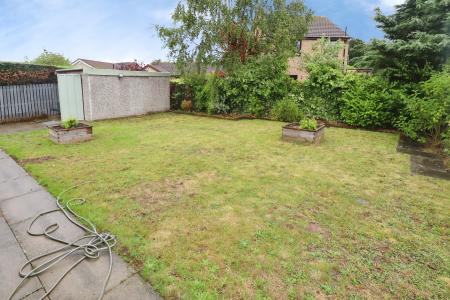 4 bedroom Bungalow to let in Hibaldstow Close, Lincoln, LN6