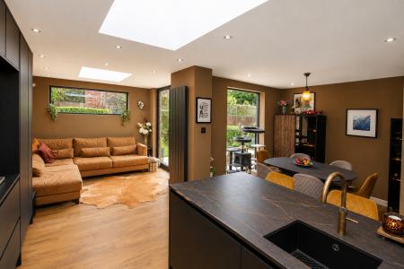 3 bedroom Detached house for sale in Beckside, Normanby-by-Spital, LN8