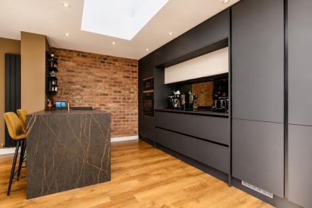 3 bedroom Detached house for sale in Beckside, Normanby-by-Spital, LN8