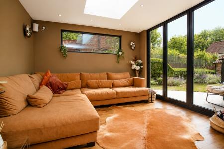 3 bedroom Detached house for sale in Beckside, Normanby-by-Spital, LN8