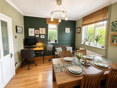 3 bedroom End of terrace house for sale in Chaucer Drive, Lincoln, LN2