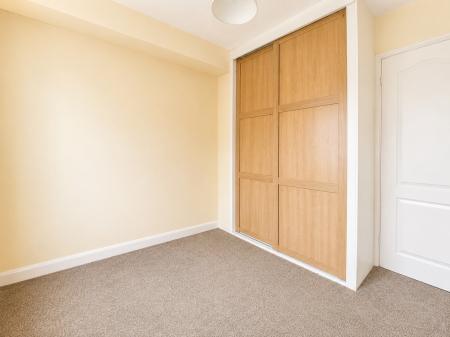 2 bedroom Flat for sale in Hawthorn Chase, Lincoln, LN2