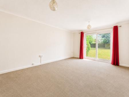2 bedroom Flat for sale in Hawthorn Chase, Lincoln, LN2