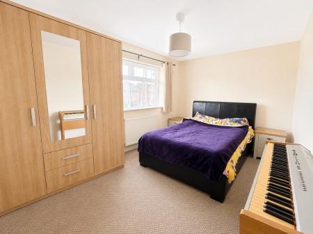 2 bedroom Semi-detached house for sale in Swaby Close, Lincoln, LN2