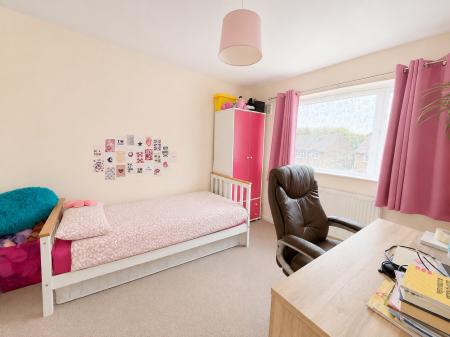 2 bedroom Semi-detached house for sale in Swaby Close, Lincoln, LN2