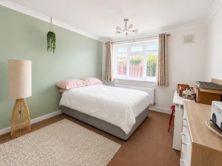 2 bedroom Bungalow for sale in New Crescent, Cherry Willingham, LN3