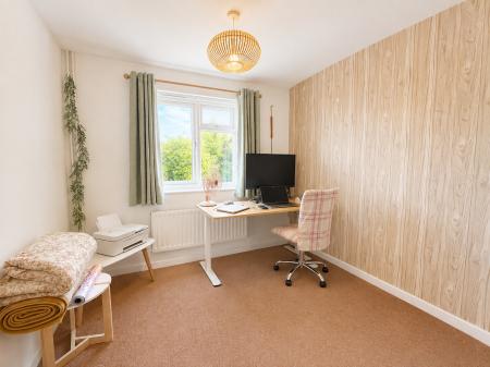 2 bedroom Bungalow for sale in New Crescent, Cherry Willingham, LN3