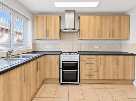 2 bedroom Bungalow for sale in New Crescent, Cherry Willingham, LN3