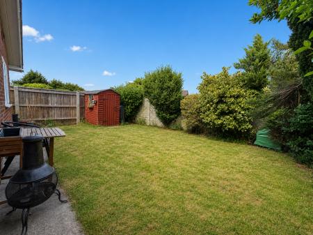 2 bedroom Bungalow for sale in New Crescent, Cherry Willingham, LN3
