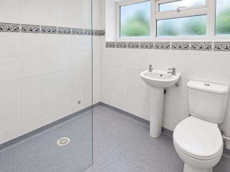 2 bedroom Bungalow for sale in New Crescent, Cherry Willingham, LN3
