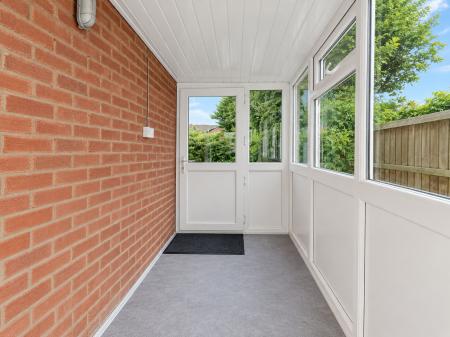 2 bedroom Bungalow for sale in New Crescent, Cherry Willingham, LN3