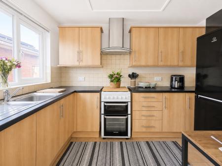 2 bedroom Bungalow for sale in New Crescent, Cherry Willingham, LN3