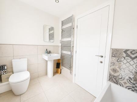 4 bedroom Detached house for sale in Reed Lane, Welton, LN2