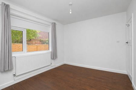 2 bedroom Bungalow for sale in Riseholme Lane, Riseholme, LN2