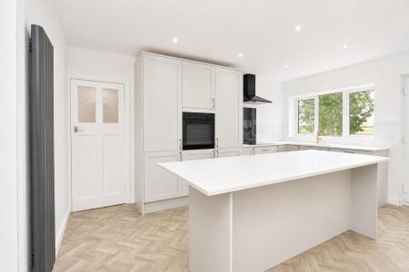 2 bedroom Bungalow for sale in Riseholme Lane, Riseholme, LN2