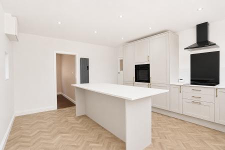 2 bedroom Bungalow for sale in Riseholme Lane, Riseholme, LN2