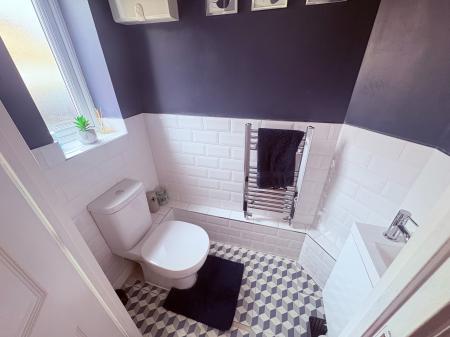 2 bedroom Semi-detached house for sale in Cupola Close, North Hykeham, LN6
