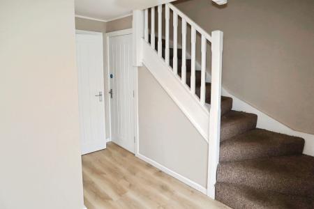 4 bedroom Terraced House to let in St Botolph's Crescent, Lincoln, LN5