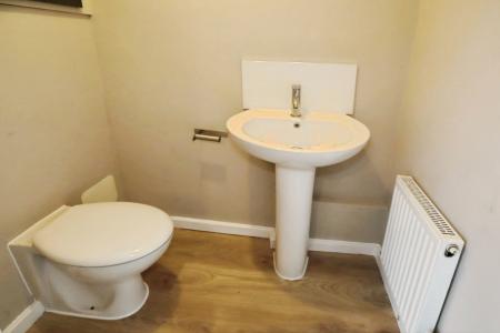 4 bedroom Terraced House to let in St Botolph's Crescent, Lincoln, LN5