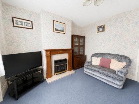 3 bedroom End of terrace house for sale in Charles Street, Lincoln, LN5