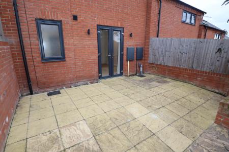 3 bedroom Town house to let in Motherby Hill, Lincoln, LN1