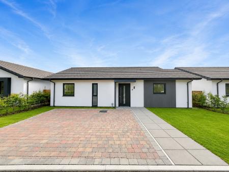 The View, Cypress Way, Burton Waters, LN1